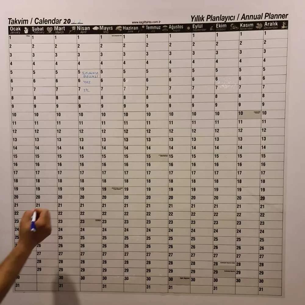 1%20Adet%20Yıllık%20Planlayıcı%20Takvim%20–%20100×100%20Sihirli%20Kağıt%20Tahta