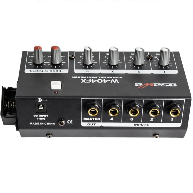 Osawa%20Mikrofon%20Giriş-1%20Line%20Çıkış%20Eko’Lu%204%20Kanal%2020%20Db%20Adaptörlü%20Mini%20Mikrofon%20Çoğaltıcı%20W-404FX