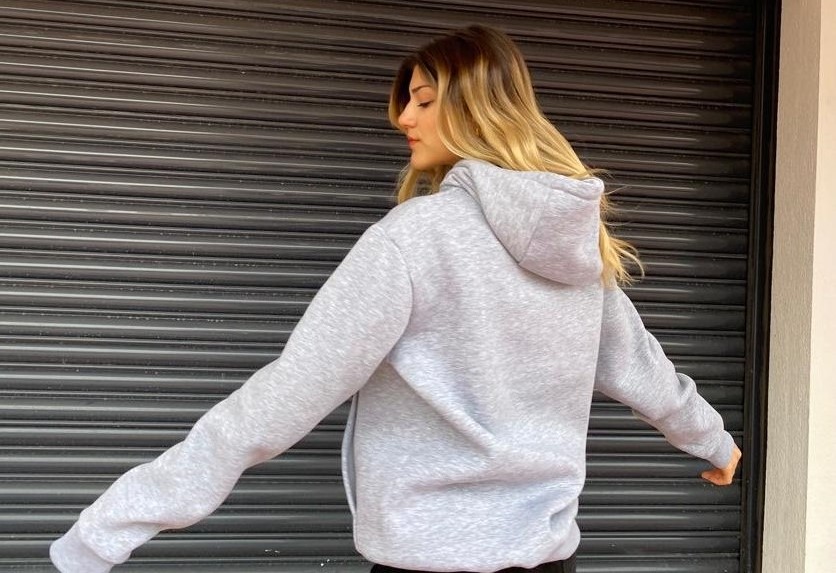 LuLuYen Kadın Gri Kapüşonlu Kanguru Cepli Pamuklu Sweatshirt Gri 3 iplik
