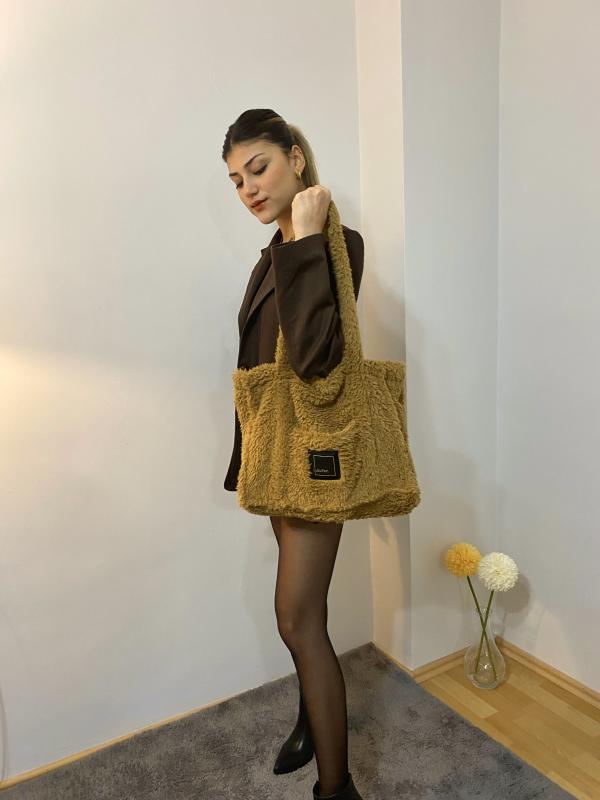LuLuYen%20Taba%20Peluş%20Çanta%202025%20Sonbahar%20Kış%20Sezonu%20Yeni%20Moda%20Çok%20Şık%20Trend%20Yumuşacık%20Omuz%20Çantası