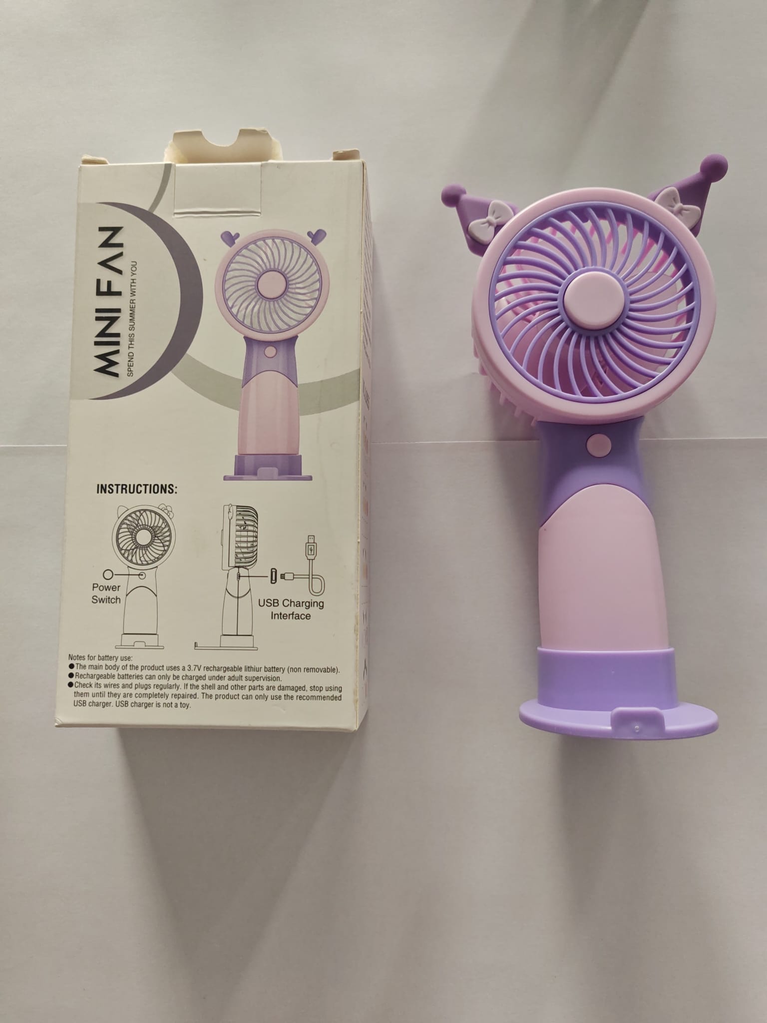 Mini%20El%20Fanı%20Şarjlı%20Telefon%20Tutuculu%20Figürlü%203%20Kademeli%20Taşınabilir%20Vantilatör%20Masa%20El%20Tipi%20Serinletici%20Soğutucu