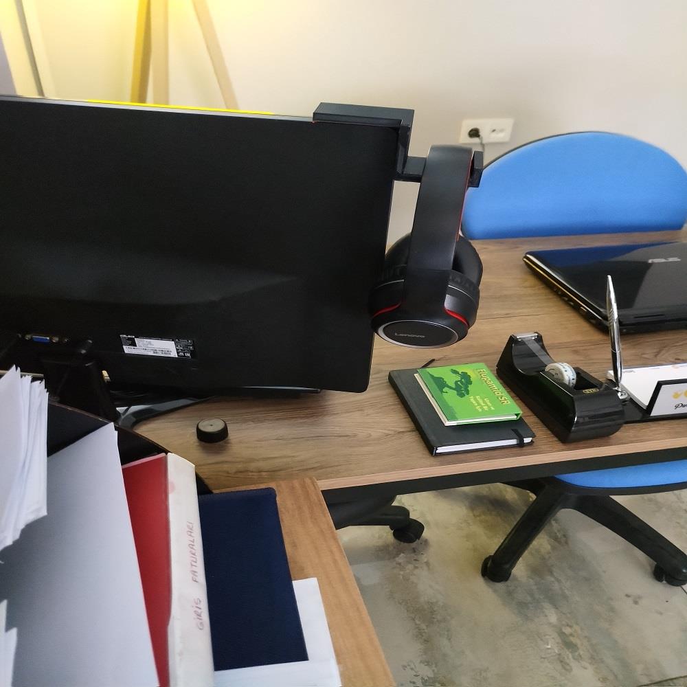 Monitor%20Takılan%20Oyuncu%20Kulaklık%20Standı%20Gamer%20Headset%20Stand%20Kulaklık%20Tutucu%20Askısı