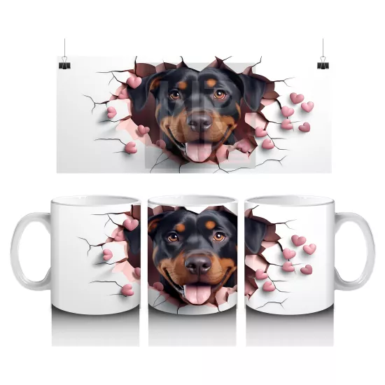 Kalpler Arasında Gülümseyen Doberman – Baskılı Kahve Kupası