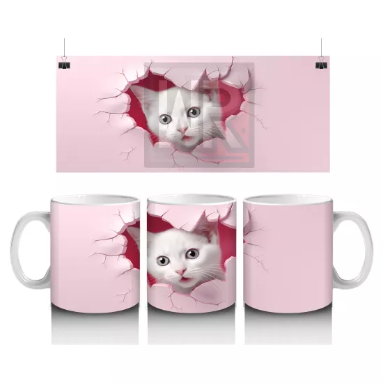 Pembe Duvar Çatlağından Bakan Sevimli Beyaz Kedi Kupa