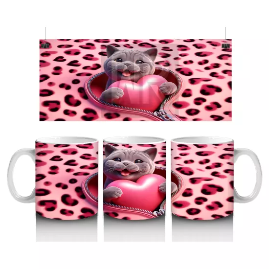 Pembe Leopar Desenli Fon Üzerinde Kalpli Kedi – Baskılı Kahve Kupası
