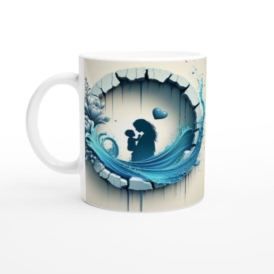 Yuvarlak Çatlak Çerçevede Dalgalar Arasında Anne ve Bebek Kupa Bardak
