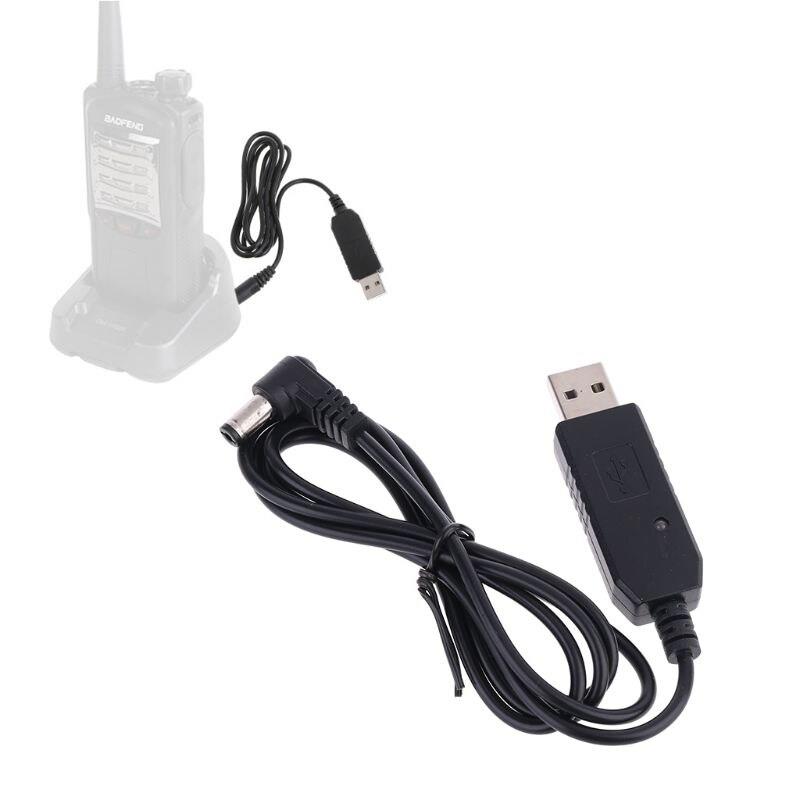 Telsiz%20Usb%20Şarj%20Kablosu%20Araçtan%20Powerbankten%20Mobil%20Şarj%20İmkanı