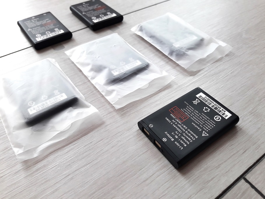Baofeng%20Uv-3%203R%20Serileri%20İçin%20BL-3%201500%20Mah%20Orjinal%20Telsiz%20Batarya